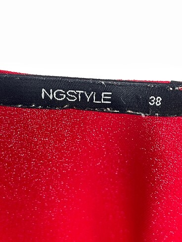 38 Beden kırmızı Renk NG Style Bluz %70 İndirimli.