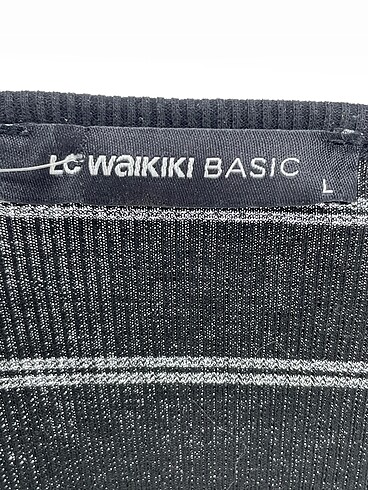 l Beden siyah Renk LC Waikiki T-shirt %70 İndirimli.