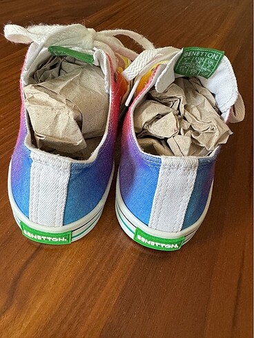 34 Beden Benetton kız cocuk 34 no