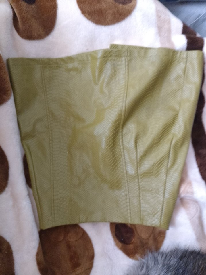 Düğmeli Yılan Derisi Desenli Deri Midi Hamile Etek - Görsel 4