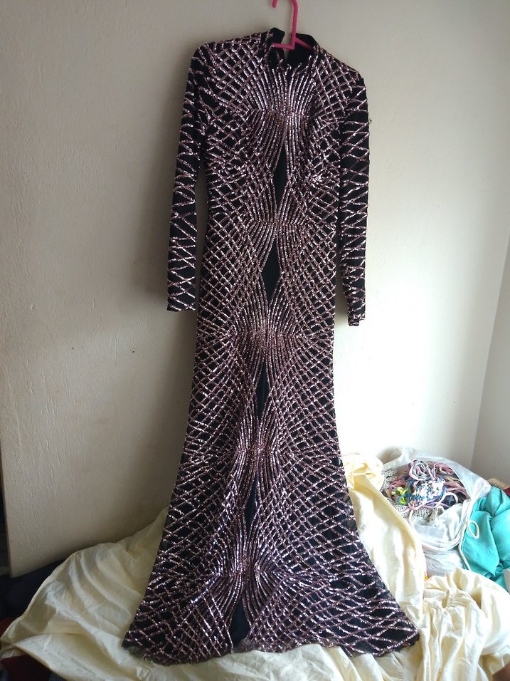 Mor Desenli Uzun Kollu Drapeli Abiye Elbise - Görsel 2