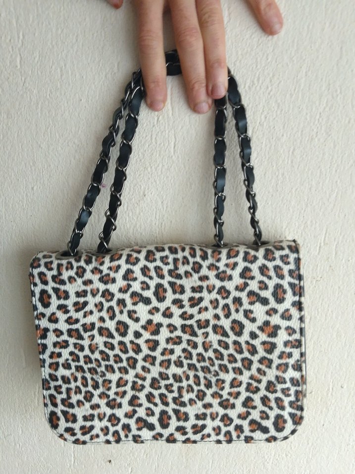 Leopar Desenli Zincir Detaylı Kadın Çanta - Görsel 2