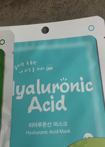 Kadınlar için Arbutin, Hyaluronik, Aloe, Asit ve Vitamin Maske - Görsel 4