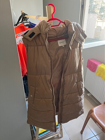 LC Waikiki Kolsuz mont