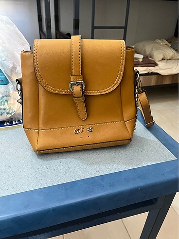 Guess Çanta