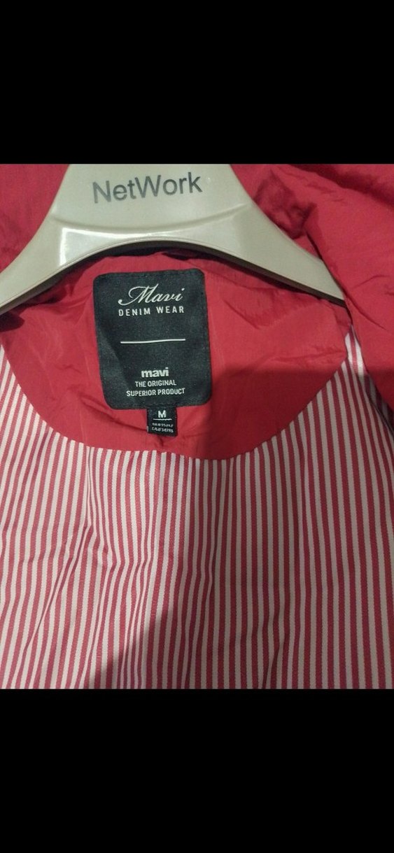 Düğmeli Uzun  kırmızı Kadın Yağmurluk - Görsel 5