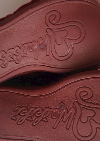 Kız Çocuk Koyu Kırmızı Cırtlı Babet - Görsel 3