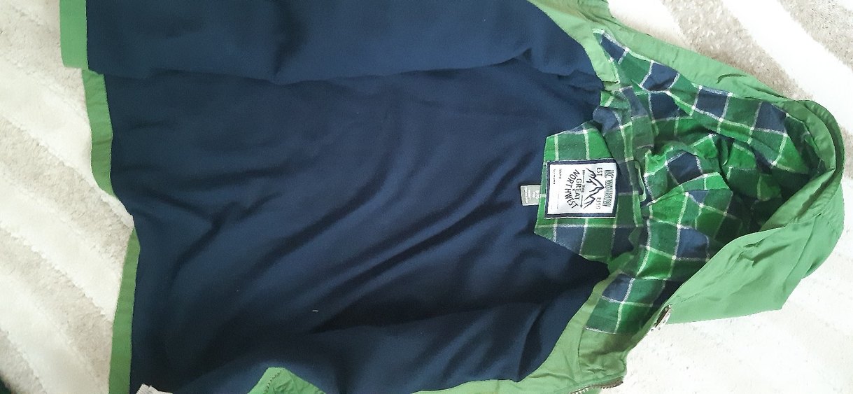 Düğmeli Yeşil Erkek Çocuk Mont - Görsel 3