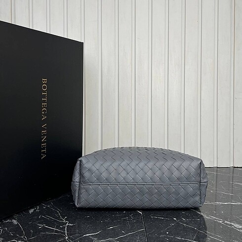 Beden Bottega Veneta Andiamo Big Çanta