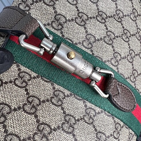 Beden Gucci Medium Shoulder Bag