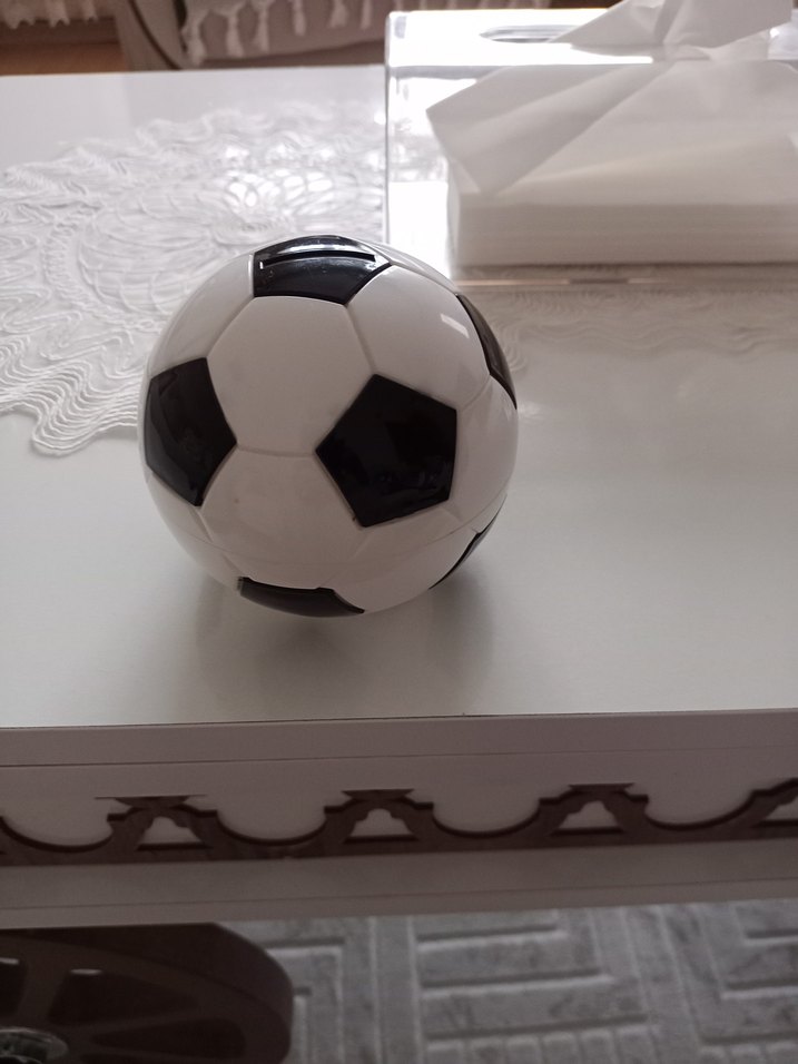 Futbol Topu Tasarımlı Kumbara - Görsel 2
