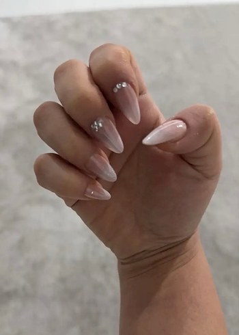 Pembe Sim ve Pırlanta Süslemeli Takma Tırnak - Görsel 6