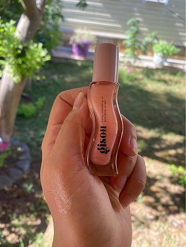 Sephora Gisou lip oil