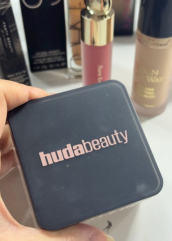 Hudabeauty  Pudra - Görsel 2