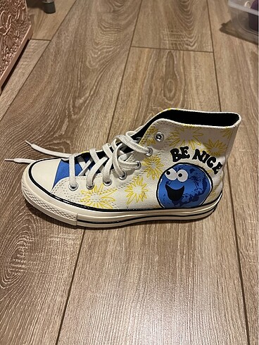 37 Beden çeşitli Renk Converse Çiçekli