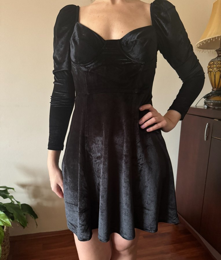 Siyah Gotik V Yaka Midi Elbise - Görsel 2