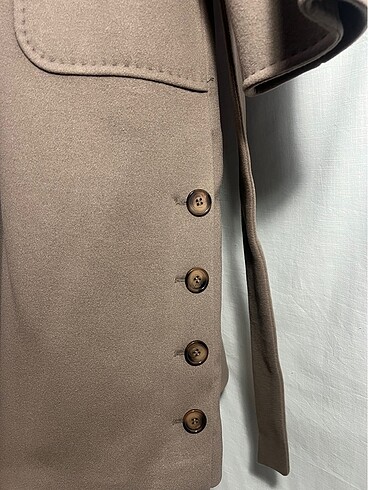 42 Beden Cashmere yünlü tüylenmez kaban