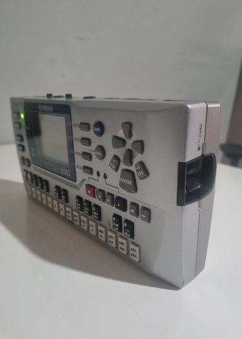 YAMAHA QY100 MÜZİK SIRALAYICI SE MODÜLÜ - Görsel 3