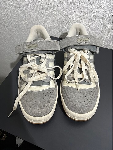 Adidas forum low