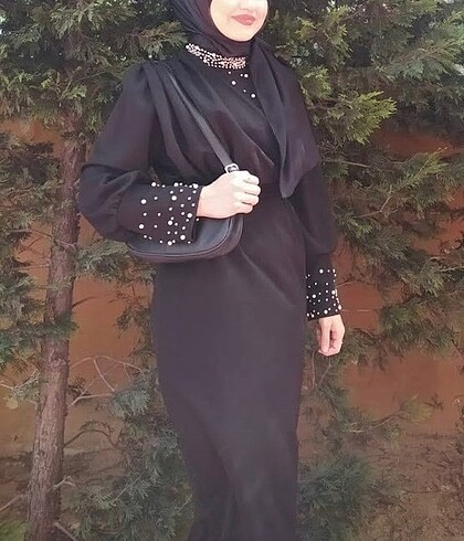 m Beden Siyah İncili Abiye Elbise