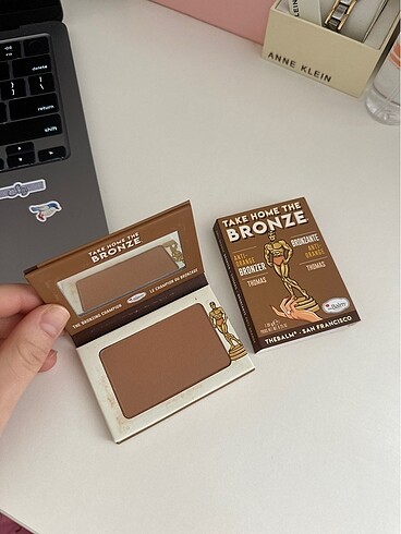  Beden The balm bronzer