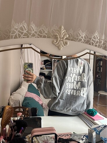 Zara Sweat