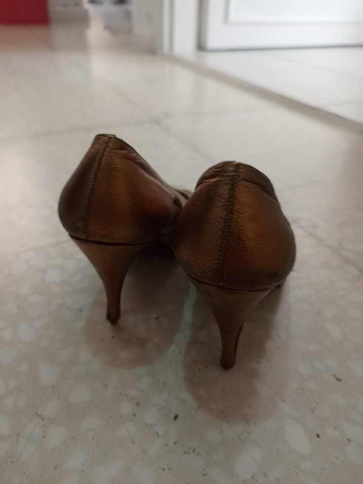 Bej Süet Tokalı Vintage Topuklu Kadın Ayakkabı - Görsel 2