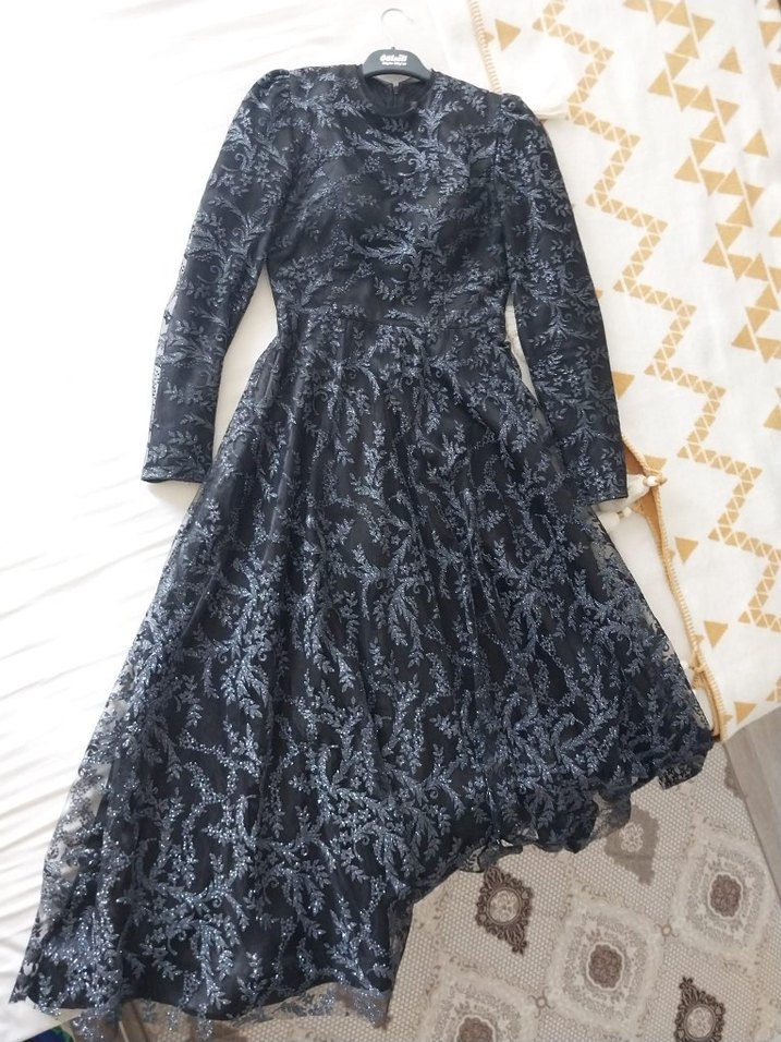 Siyah Dantel Uzun Kollu Gotik Abiye Elbise - Görsel 2