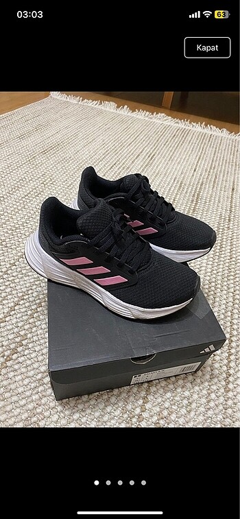Adidas spor ayakkabı