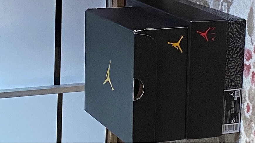 36,5 Beden Nike jordan 4 özel seri