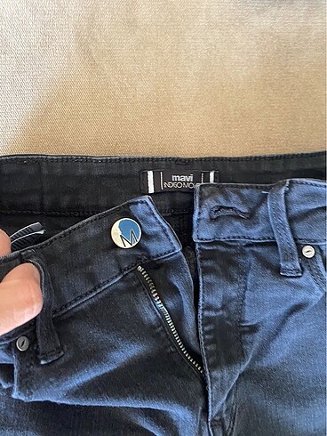 Mavi Jeans 3 pantolon birden satışta