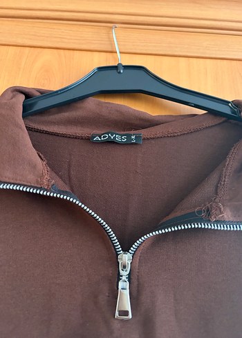 Kadın Kahverengi Fermuarlı Sweatshirt - Görsel 3