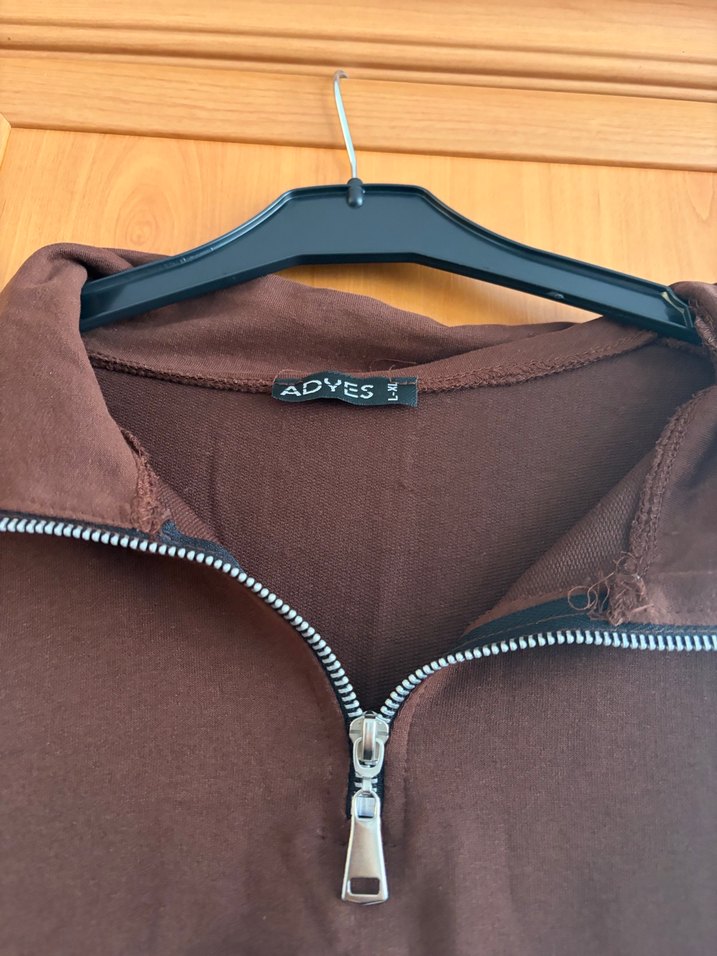 Kadın Kahverengi Fermuarlı Sweatshirt - Görsel 3