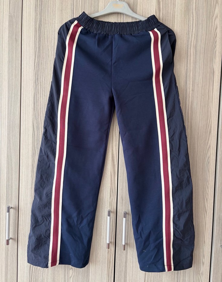 Düğmeli Lacivert Kadın Eşofman Takımı - Görsel 2