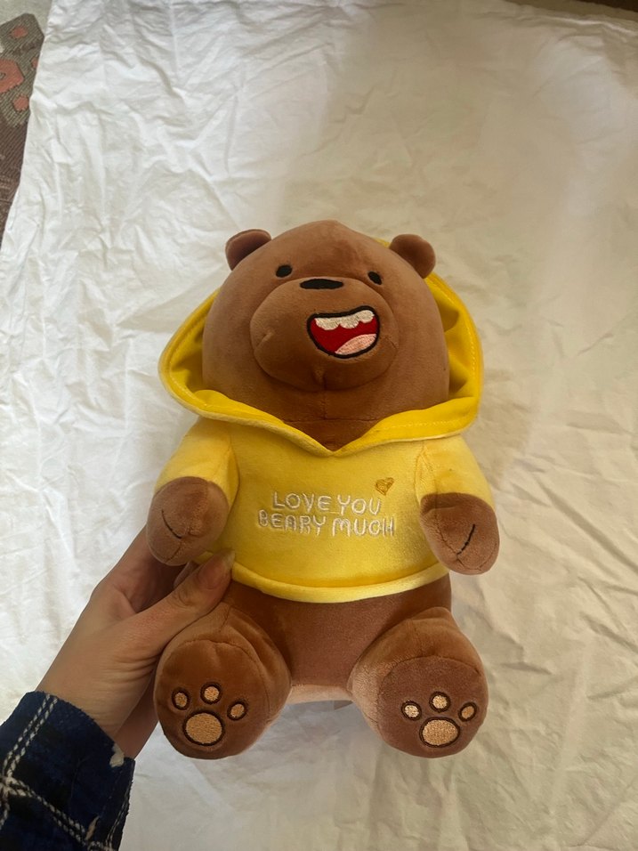 Sarı Kapşonlu Kahverengi Peluş Ayı Oyuncak - Görsel 2