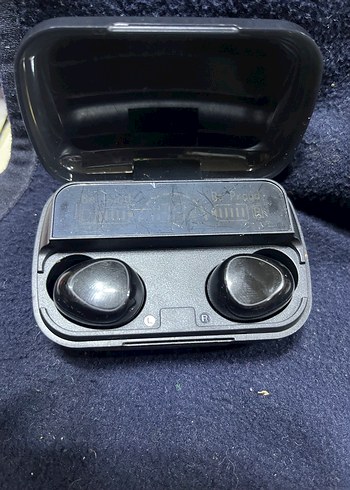 Siyah Kablosuz Kulak İçi Kulaklık - Görsel 3