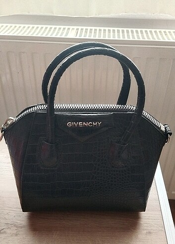 GIVENCHY GIVENCHY KADIN ÇANTA