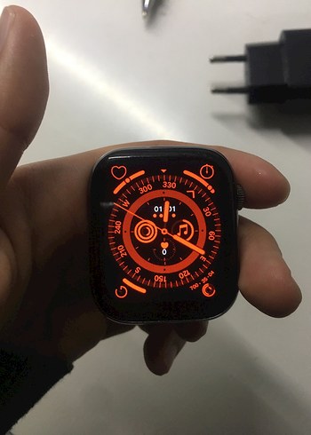 Akıllı saat apple t700s