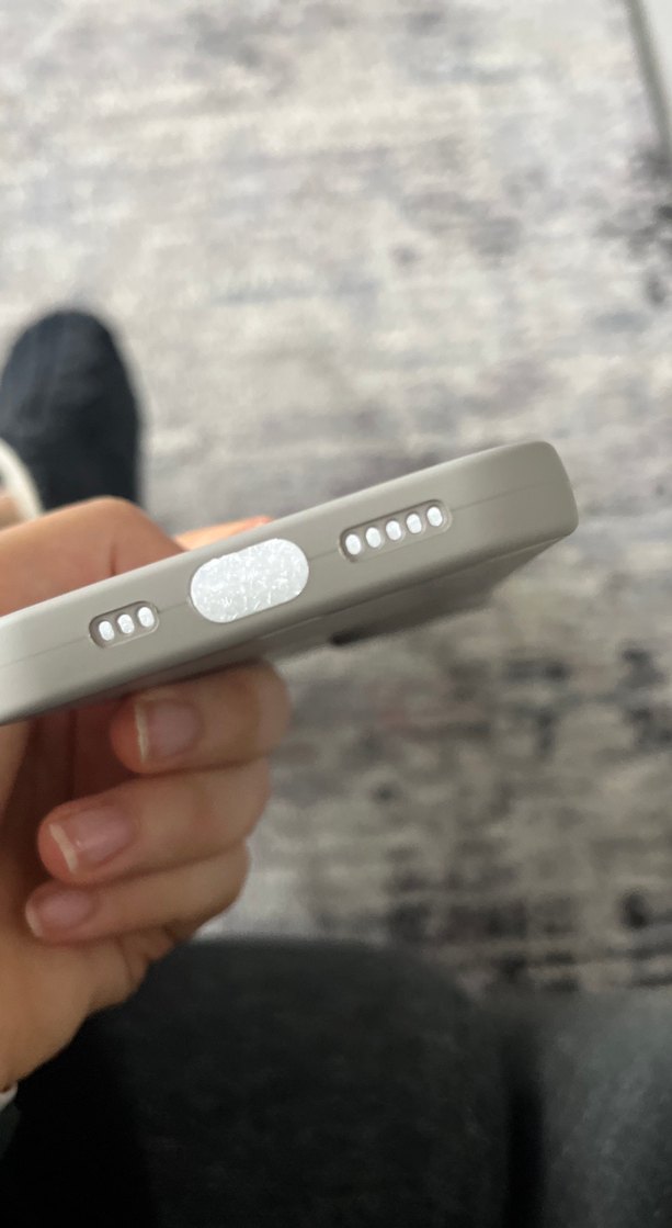 İphone 15 Bej 
Telefon Kılıfı - Görsel 4