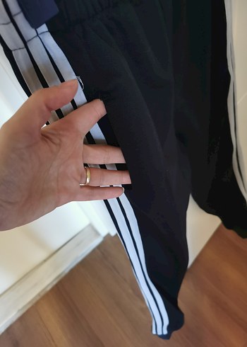 Erkek Siyah Eşofman Altı 6,7 yaş - Görsel 2