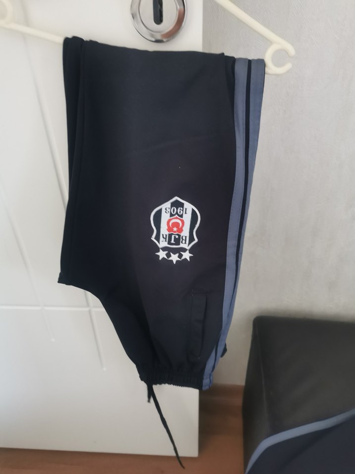 9 yaş  Eşofman Takımı bjk logulu - Görsel 3