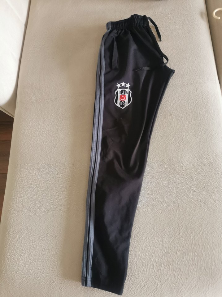 9 yaş  Eşofman Takımı bjk logulu - Görsel 4