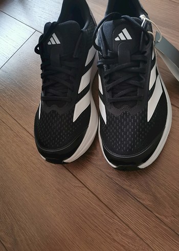 Adidas Spor Ayakkabı yeni etiketli kalıp olarak 41 numara  - Görsel 4