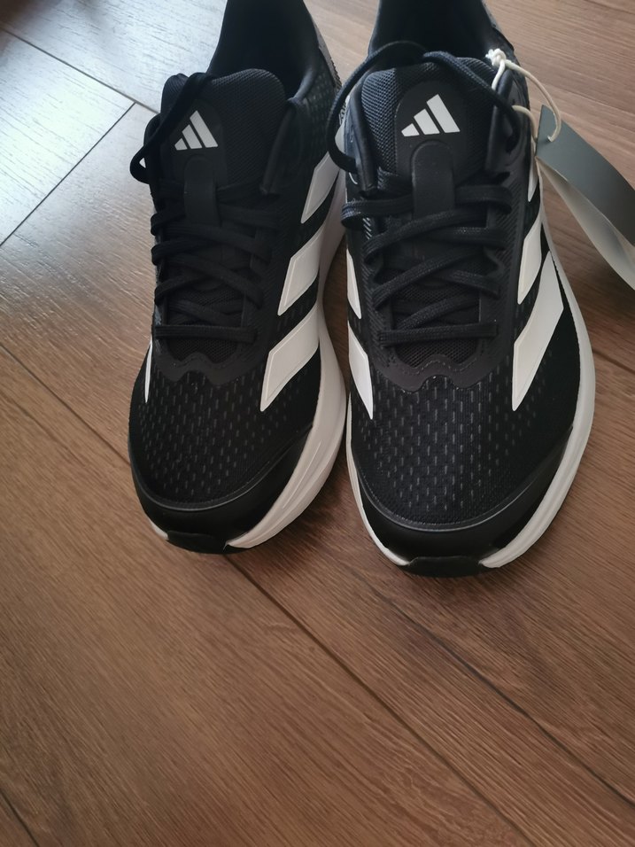 Adidas Spor Ayakkabı yeni etiketli kalıp olarak 41 numara  - Görsel 4