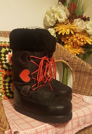 love moschino botlar