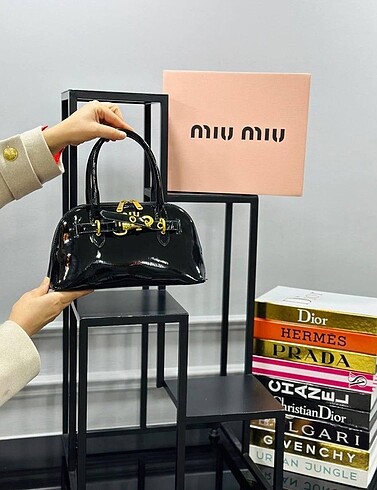 Miu Miu MİU MİU