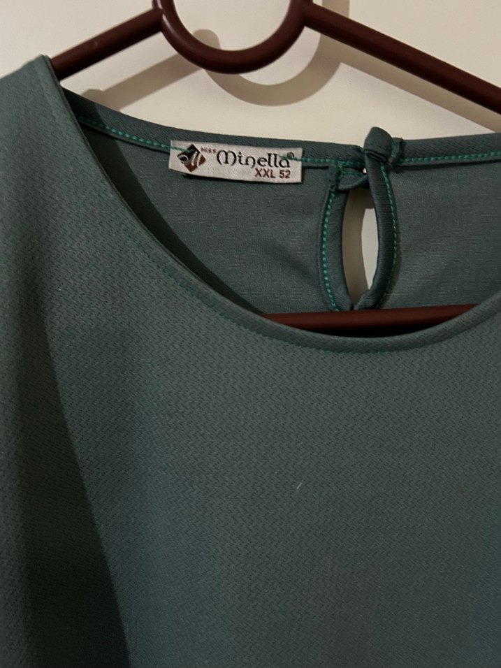 Yeşil elbise - Görsel 4