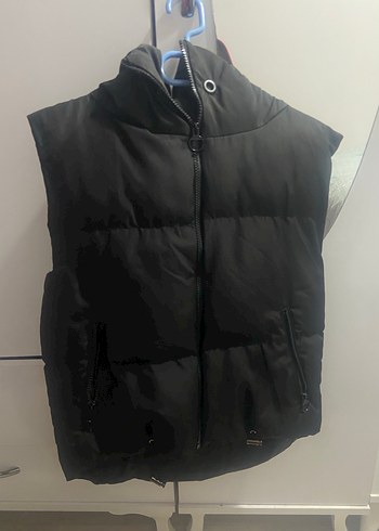 Siyah Fermuarlı Yüksek Yakalı Kadın Yelek - Görsel 2