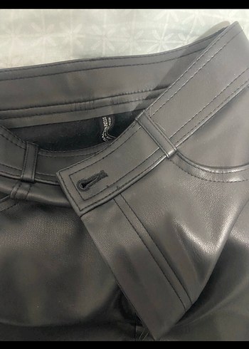 Siyah Deri Kadın STRADİVARİUS  Pantolon - Görsel 4