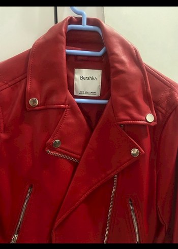 Kemerli Kırmızı  Deri Biker Ceket BERSHKA - Görsel 3